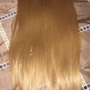 Strawberry blonde extensions